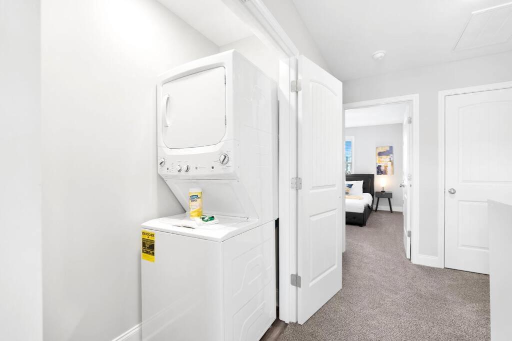 Make Lemonade In Luxury W King Bed And Free Parking Plus 40 Minutes To Nashville Clarksville Exterior foto